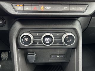 Dacia Sandero TCe 100 Journey SHZ RFK PDC LED