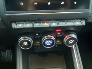 Renault Clio TCe 90 Techno SHZ LKHZ