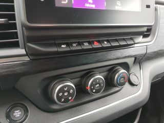 Nissan Primastar 2,8t dCi 170 DCT L1H1 Tekna