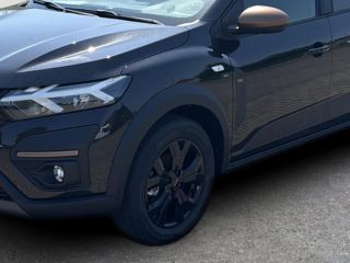 Dacia Jogger TCe 110 Extreme 5-Sitzer+PDC+RFK+Klimaauto.