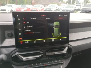 Dacia Duster TCe 140 Expression SHZ LKHZ Navi