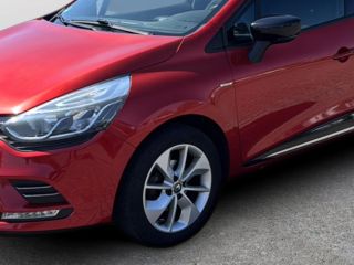 Renault Clio IV 1.2 16V 75 Limited