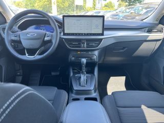 Ford Focus 1.0 EcoBoost Powershift Autom. Titanium X+Winterpaket+LED+RFK