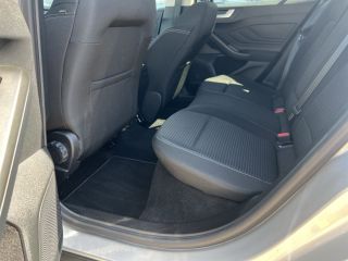 Ford Focus 1.0 EcoBoost Powershift Autom. Titanium X+Winterpaket+LED+RFK