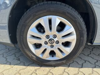 Nissan Primastar 2,8t dCi 150 L1H1 Tekna 8-Sitzer Navi+SHZ
