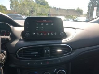 Fiat Tipo 1.6 M-Jet Diesel Urban Klimaauto PDC RFK