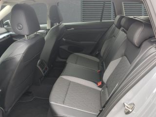 VW Golf Variant 2.0 TDI DSG Goal