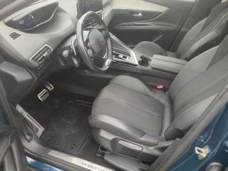 Peugeot 3008 GT 130 PS Automatik LED+RFK+SHZ