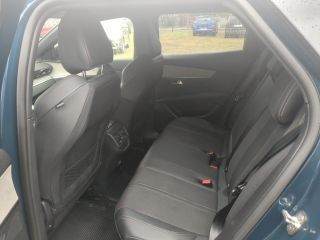 Peugeot 3008 GT 130 PS Automatik LED+RFK+SHZ