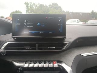Peugeot 3008 GT 130 PS Automatik LED+RFK+SHZ