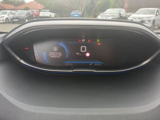 Peugeot 3008 GT 130 PS Automatik LED+RFK+SHZ