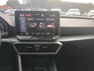 Seat Leon Sportstourer 1.5 eTSI DSG FR ACC/AHK/RFK/LED