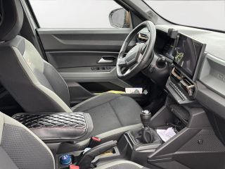 Dacia Duster III  TCe 130 Extreme, AHK abnehmbar