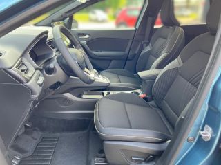 Mitsubishi Outlander PHEV PLUS mit Intro-Paket 4WD