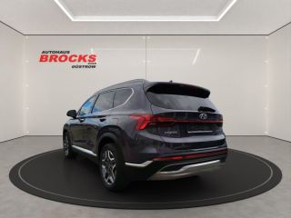 Hyundai Santa Fe   Prime Plug-In Hybrid 4WD