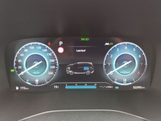 Hyundai Santa Fe   Prime Plug-In Hybrid 4WD