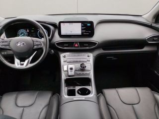 Hyundai Santa Fe   Prime Plug-In Hybrid 4WD