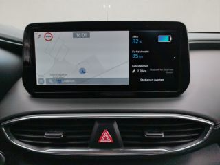 Hyundai Santa Fe   Prime Plug-In Hybrid 4WD