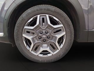 Hyundai Santa Fe   Prime Plug-In Hybrid 4WD