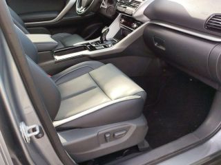 Mitsubishi Eclipse Cross PHEV TOP 2.4WD,Leder schwarz