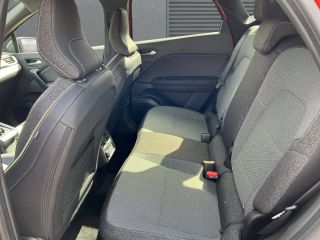 Mitsubishi Outlander PHEV PLUS mit Intro-Paket 4WD