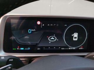 Hyundai IONIQ 6 Uniq 4WD 77,4 kWh Batt.+digit. Spiegel