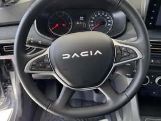 Dacia Sandero Stepway TCe 110 Extreme SHZ+Klimaauto+RFK
