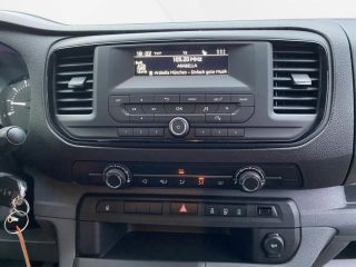 Opel Vivaro M Zarifa Life Kombi 9 Sitzer PDC 1Hd.
