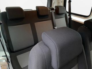 Opel Vivaro M Zarifa Life Kombi 9 Sitzer PDC 1Hd.