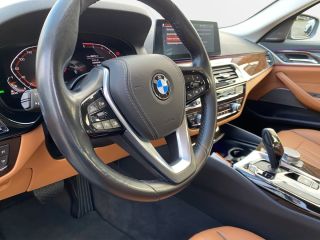 BMW 520 d  Limousine Memory Ambiente H&K Leder