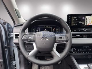 Mitsubishi Plug-in Hybrid Outlander Top Pano 360°Head-Up LE