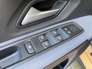 BMW 220 d Active Tourer xDrive Luxury Line 220d xDrive Luxury Line
