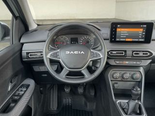 Dacia Logan III 1,0 TCe 90 Expression DAB Klima EXPRESSION