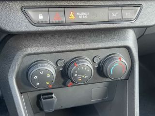 Dacia Logan III 1,0 TCe 90 Expression DAB Klima EXPRESSION