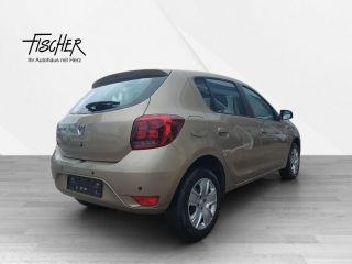 Dacia Sandero Comfort TCe 90 Navi Klimaaut. PDC