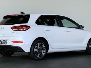 Hyundai i30 III Hatchback 1,0 T-GDi Family ALARM ALU FAMILY