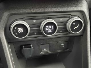 Skoda Kamiq 1,0 TSI DSG Drive LED Einparkhilfe DRIVE