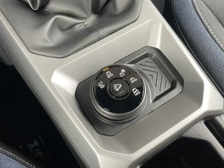 Opel Corsa F 1,2 T Edition DAB LED WINTERPAKET EDITION