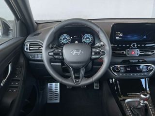 Hyundai i30 Fastback 1,5 T-GDi MHEV N-Line Keyless LED N-LINE