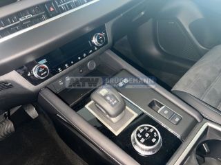 Mitsubishi Plug-in Hybrid Outlander INTRO 360°Head-Up LED