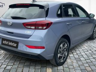 Hyundai i30 III Hatchback 1,0 T-GDi Family LED Navi FAMILY