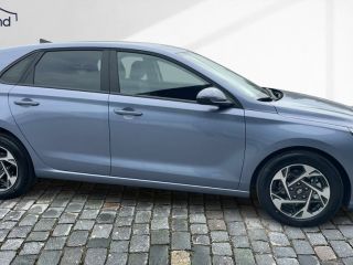 Hyundai i30 III Hatchback 1,0 T-GDi Family LED Navi FAMILY