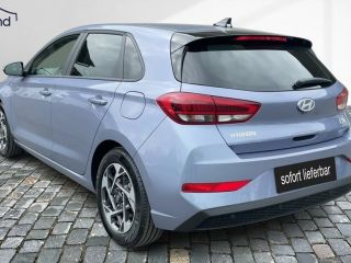 Hyundai i30 III Hatchback 1,0 T-GDi Family LED Navi FAMILY