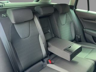 Skoda Octavia IV Combi 2,0 TDI DSG Selection SHZ App SELECTION