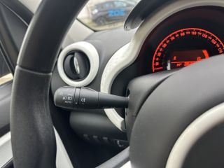 Kia cee'd Ceed III 1,5 T-GDI Autom Best DAB Navi BEST
