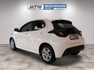 Mazda 2 Hybrid 1.5L 116PS CENTER LINE Rückfahrkamera