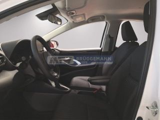 Mazda 2 Hybrid 1.5L 116PS CENTER LINE Rückfahrkamera