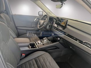 Mitsubishi Plug-in Hybrid Outlander INTRO 360°Head-Up LED