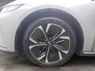 Mazda 3 2.5L EXCLUSIVE FASTBACK Aut. LIMO 360°KAMERA L