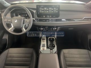 Mitsubishi Outlander SELECT MOD.26*MI-PILOT*HEAD-UP-DISPLAY